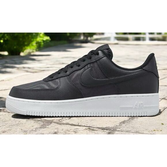 NIKE Air Force 1 AF1 Low Black Summit Nelly Mens Size 15 New Fast Shipping - Picture 3 of 11